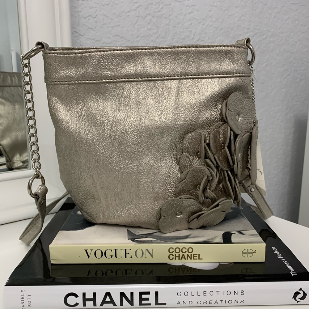 NWT - Carlos Santana Silver Floral Crossbody Bag